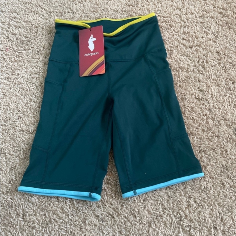 NWT Cotopaxi shorts